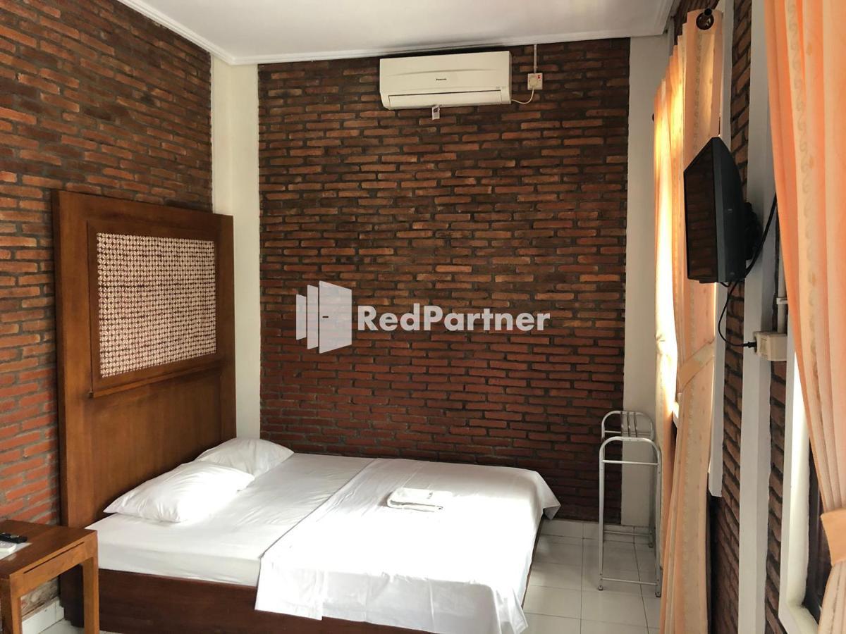 Rifka Annisa Guesthouse Syariah Redpartner Yogyakarta Extérieur photo